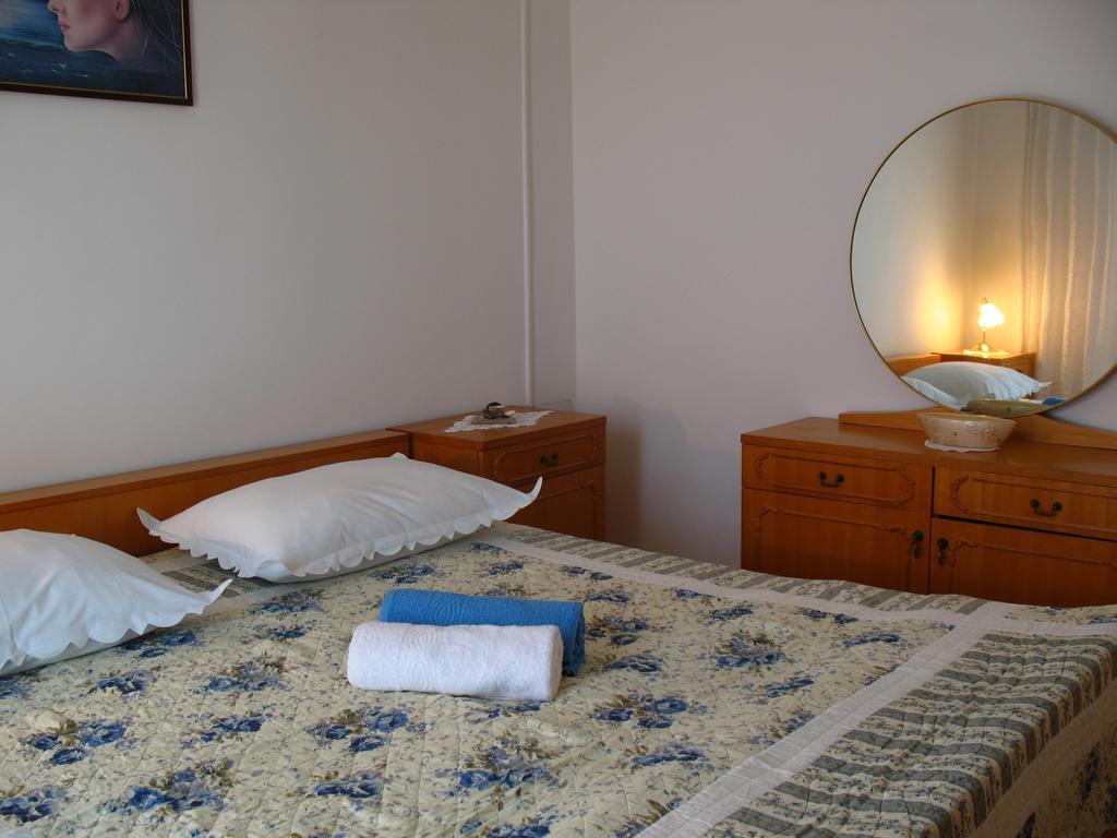 Apartments Culav Makarska Zimmer foto